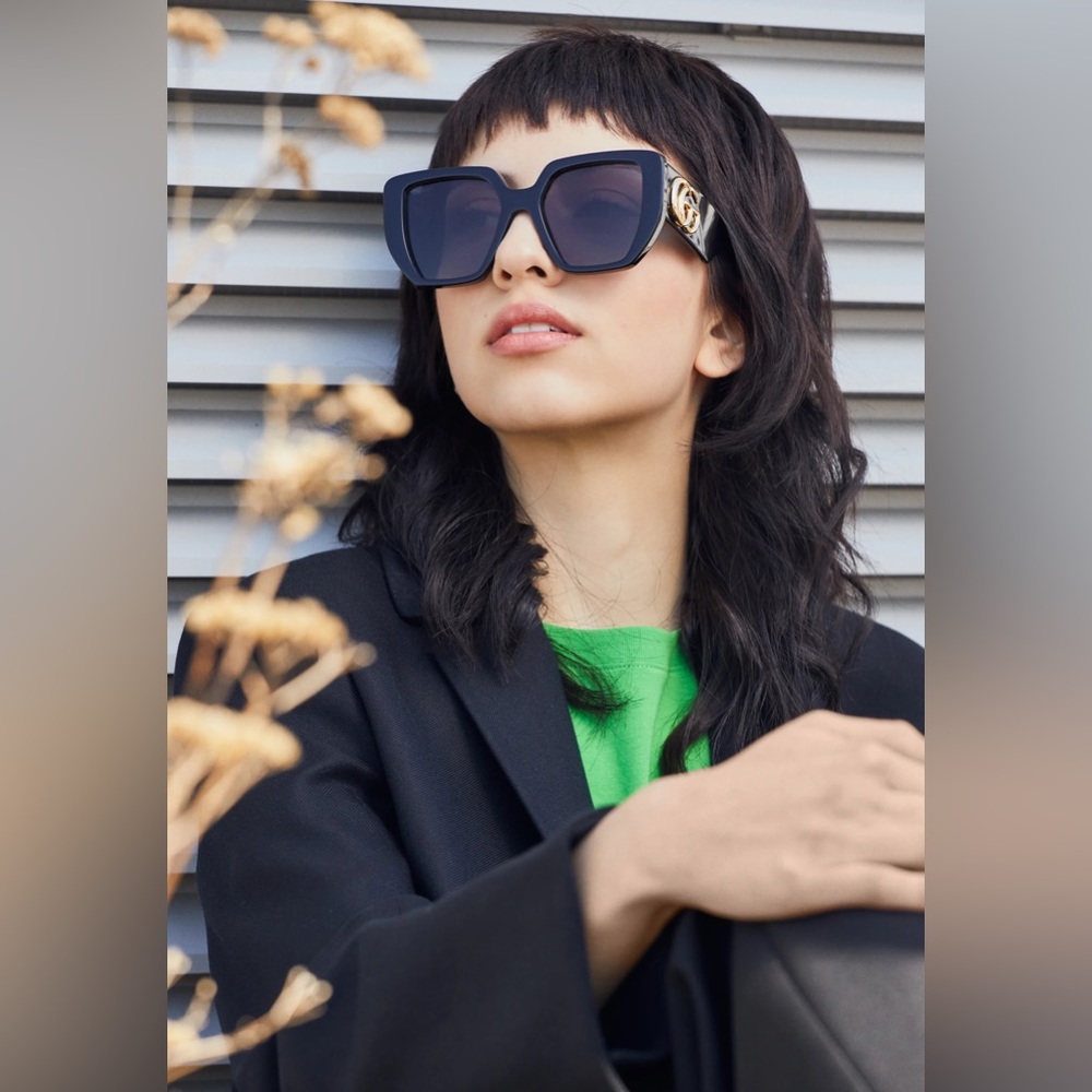 New🔥🔥- GUCCI Grey Geometric Ladies Sunglasses
GG0956S 003 54